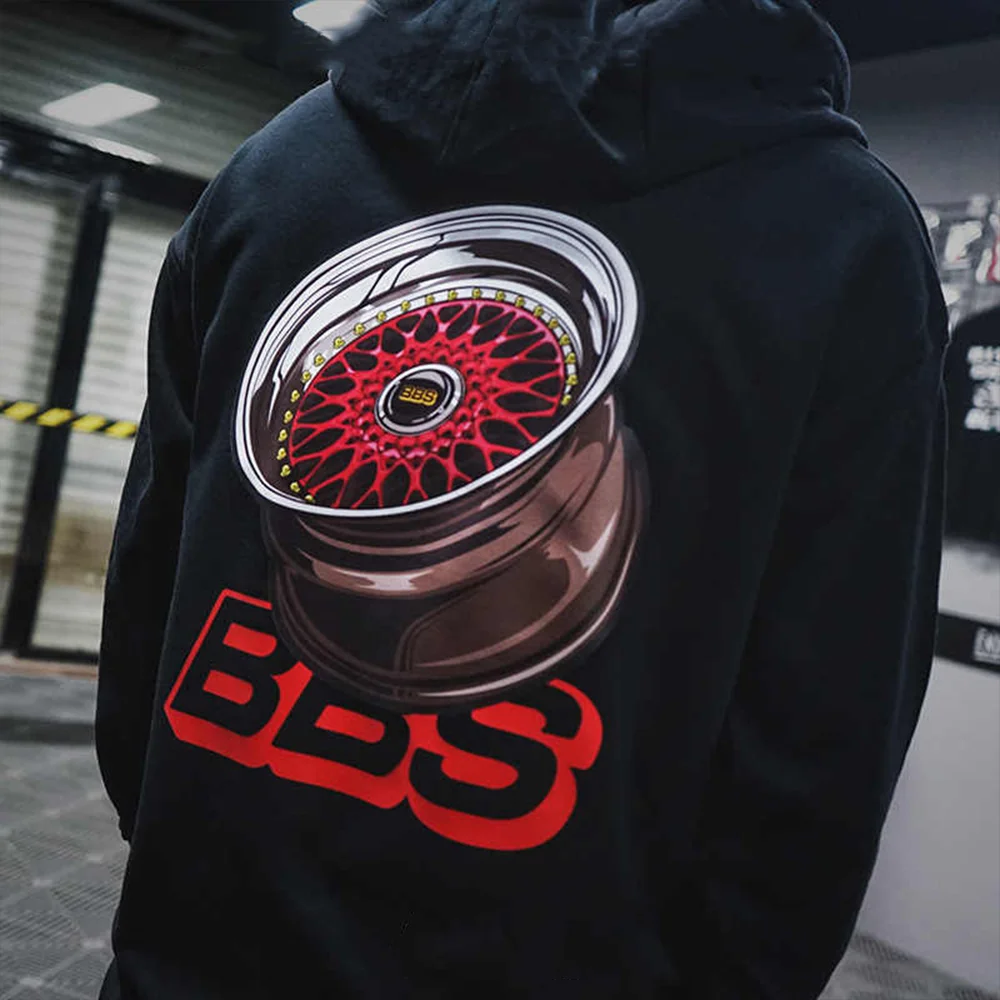 Sudadera con capucha, Rin de rueda de coche japonés.