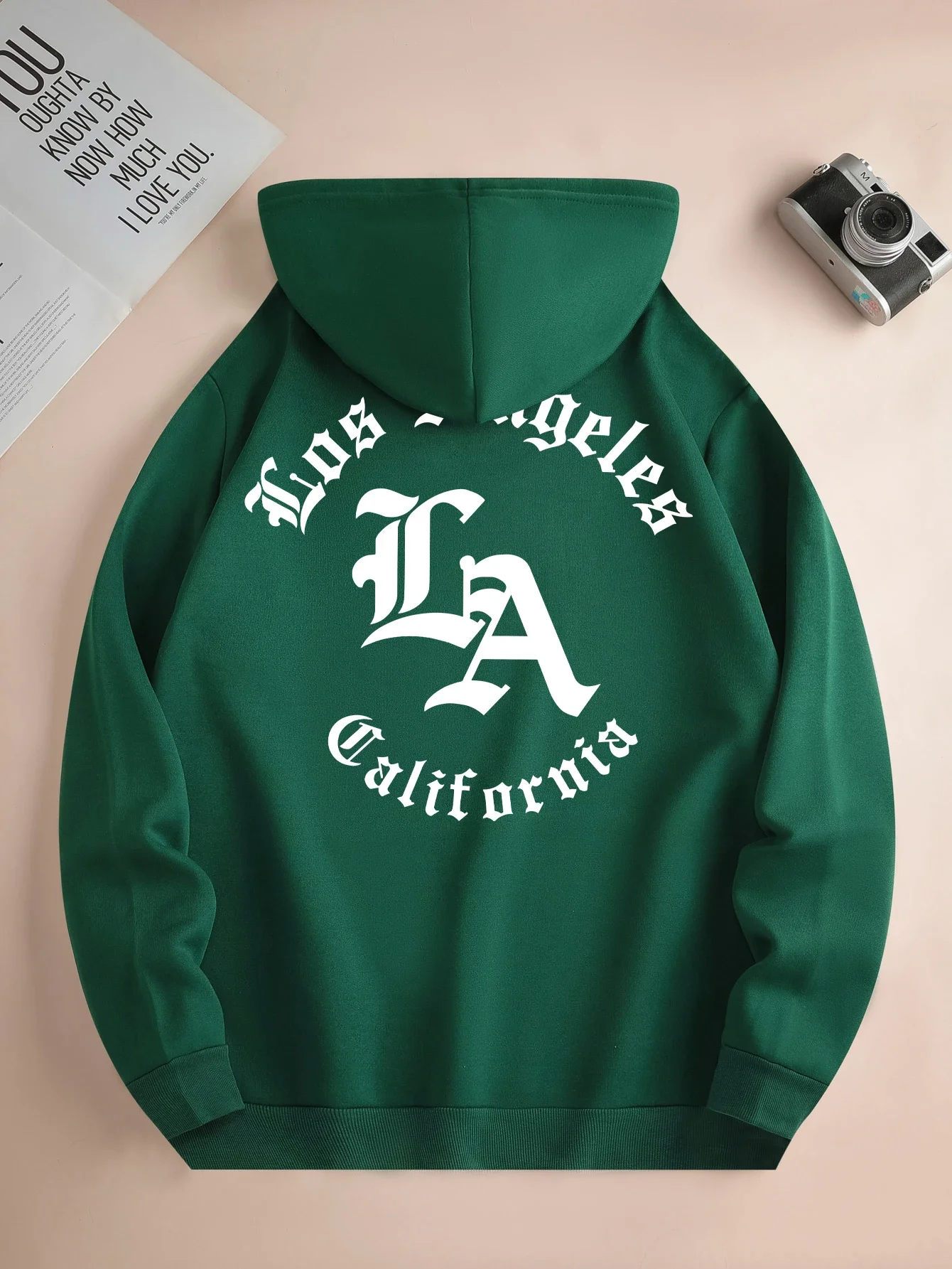 Sudadera con capucha con cordón, bolsillo frontal de canguro.