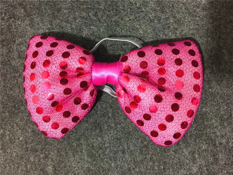 Pajarita LED con lentejuelas iluminadas. - Image 20