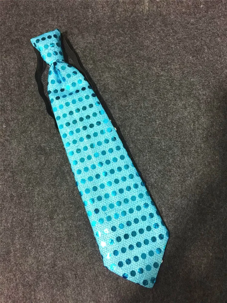 Pajarita LED con lentejuelas iluminadas. - Image 10