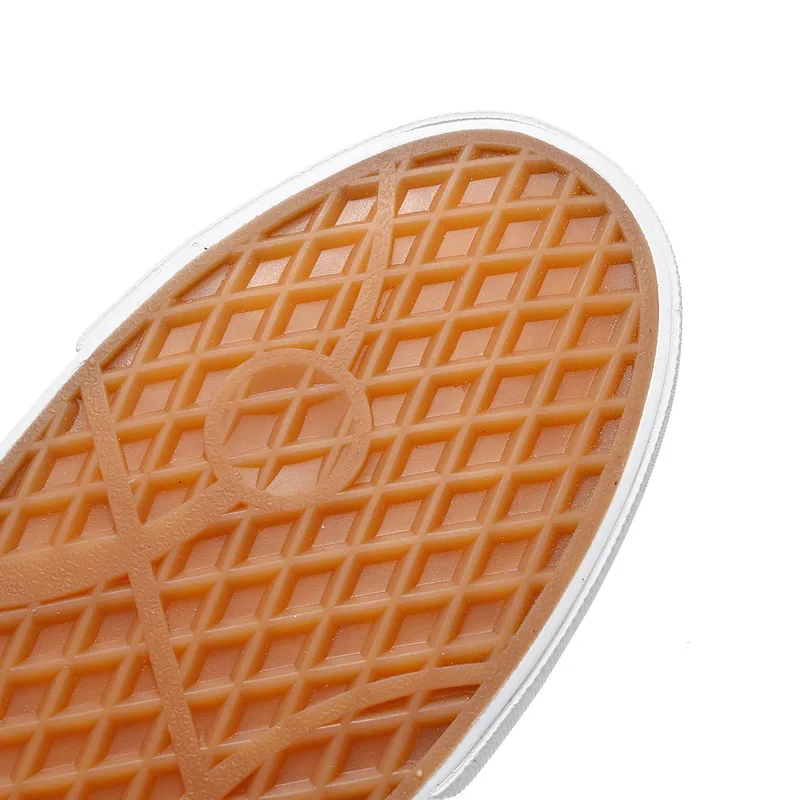 Zapatos de lona vulcanizados para hombre, zapatillas deportivas de diseñador, mocasines de moda, color verde, negro, amarillo y blanco, novedad - Image 2