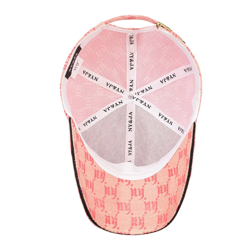 Gorra de béisbol blanca elegante y de moda: una mezcla de estilos y versatilidad - Image 2