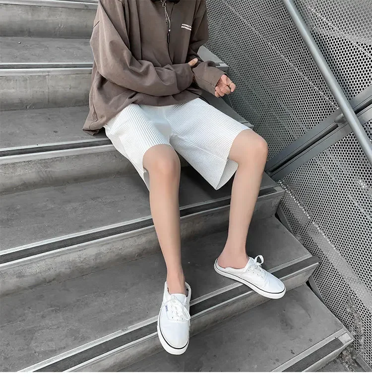 Short holgados. - Image 5