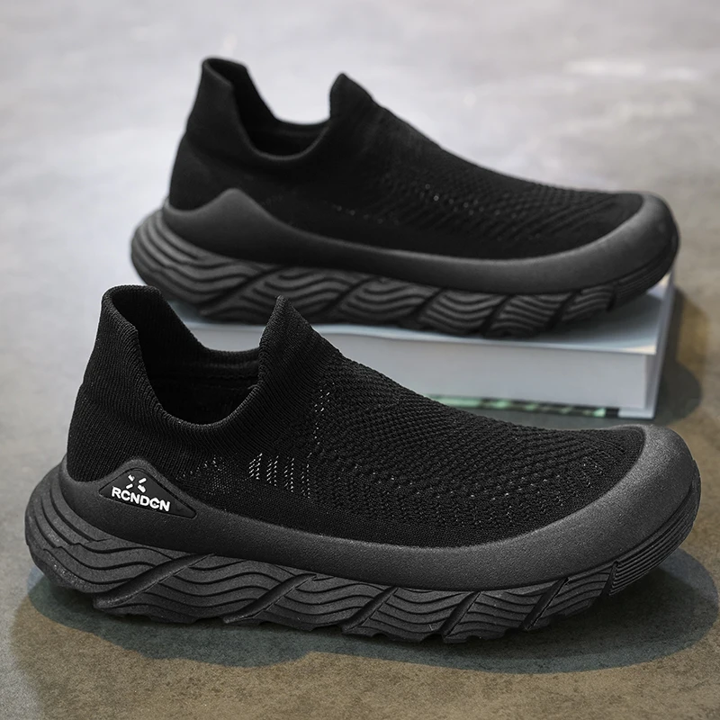 Zapatos ligeros con plataforma. - Image 2