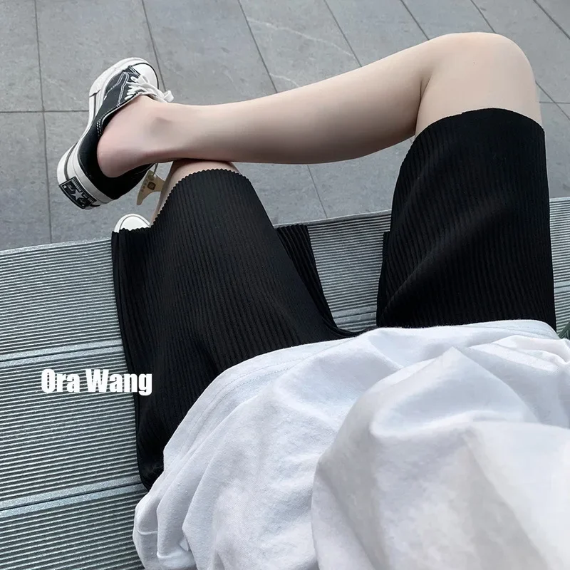 Short holgados. - Image 2