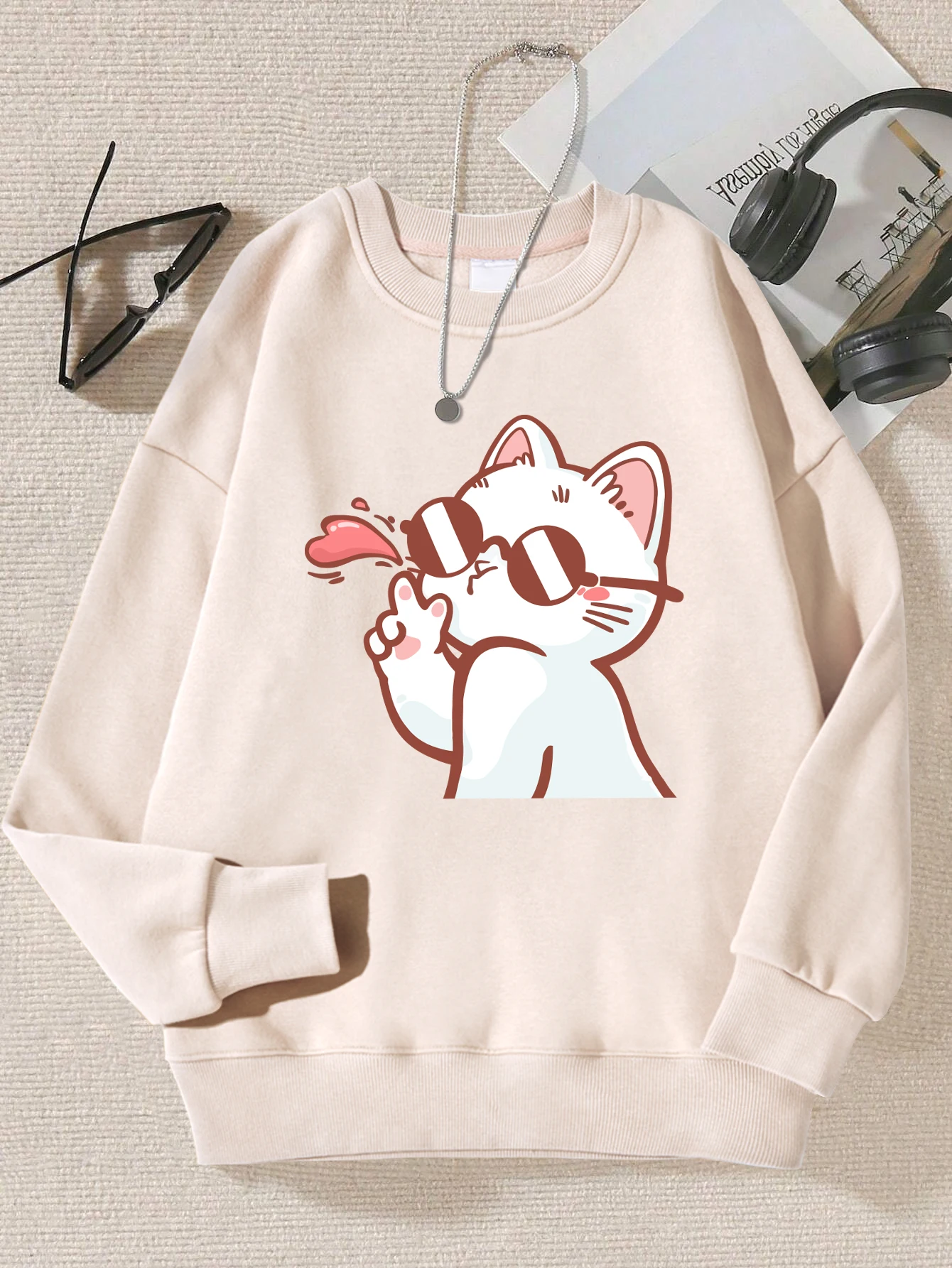 Sudadera de gato con gafas de sol. - Image 7
