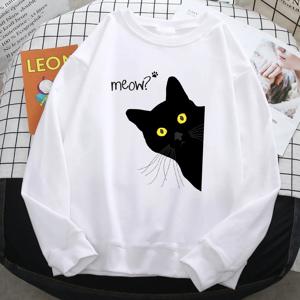 Sudadera, con estampado de gato negro con cuello redondo. - Image 12