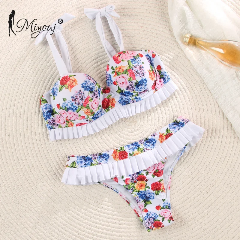 Bikini floral con volantes conjunto push up estampado. - Image 3