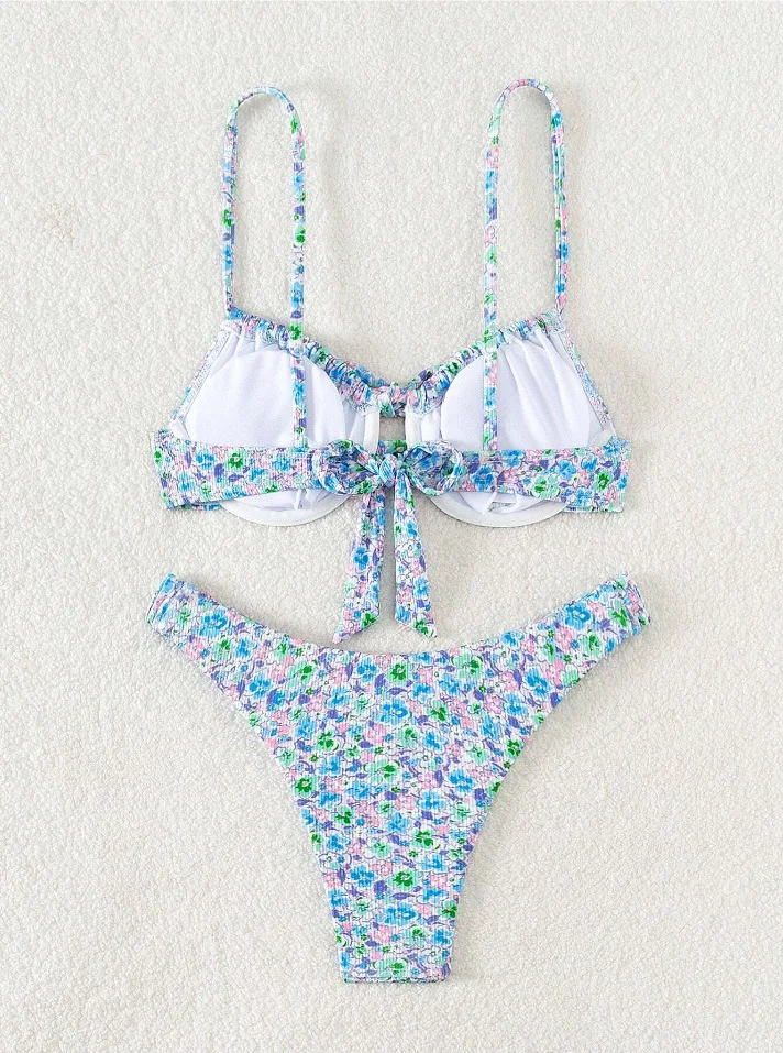 Bikini con estampado Floral Push Up conjunto con Tanga. - Image 9
