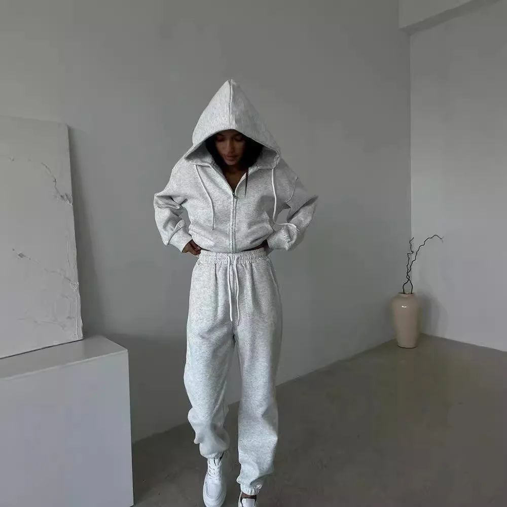 Conjunto de Sudadera con capucha, pantalones amplios cómodos. - Image 5