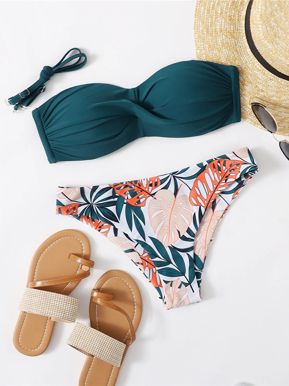 Bikini con estampado de flores con Push Up. - Image 3