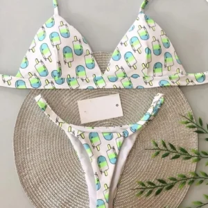 Conjunto de Bikini con tanga, estampado.