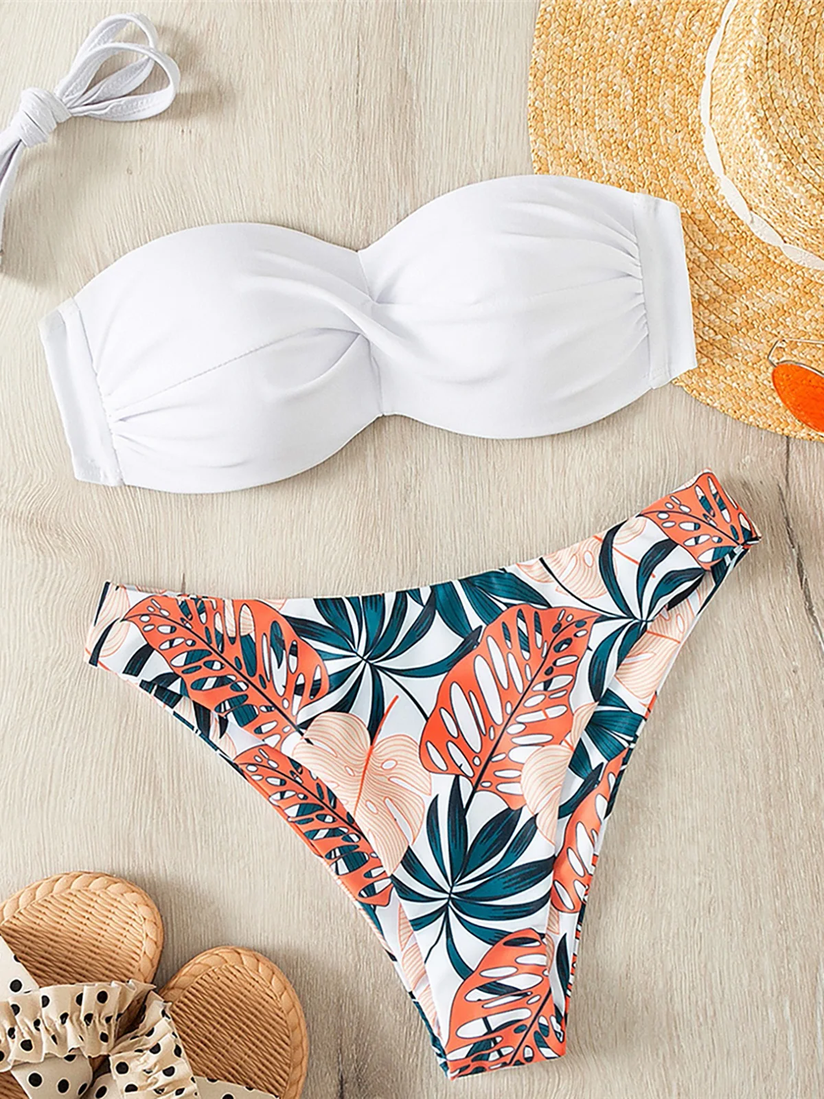 Bikini con estampado de flores con Push Up. - Image 5