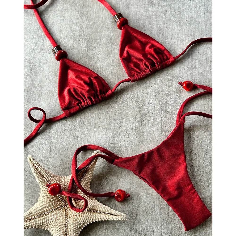 Bikini estilo Push Up con cordones.