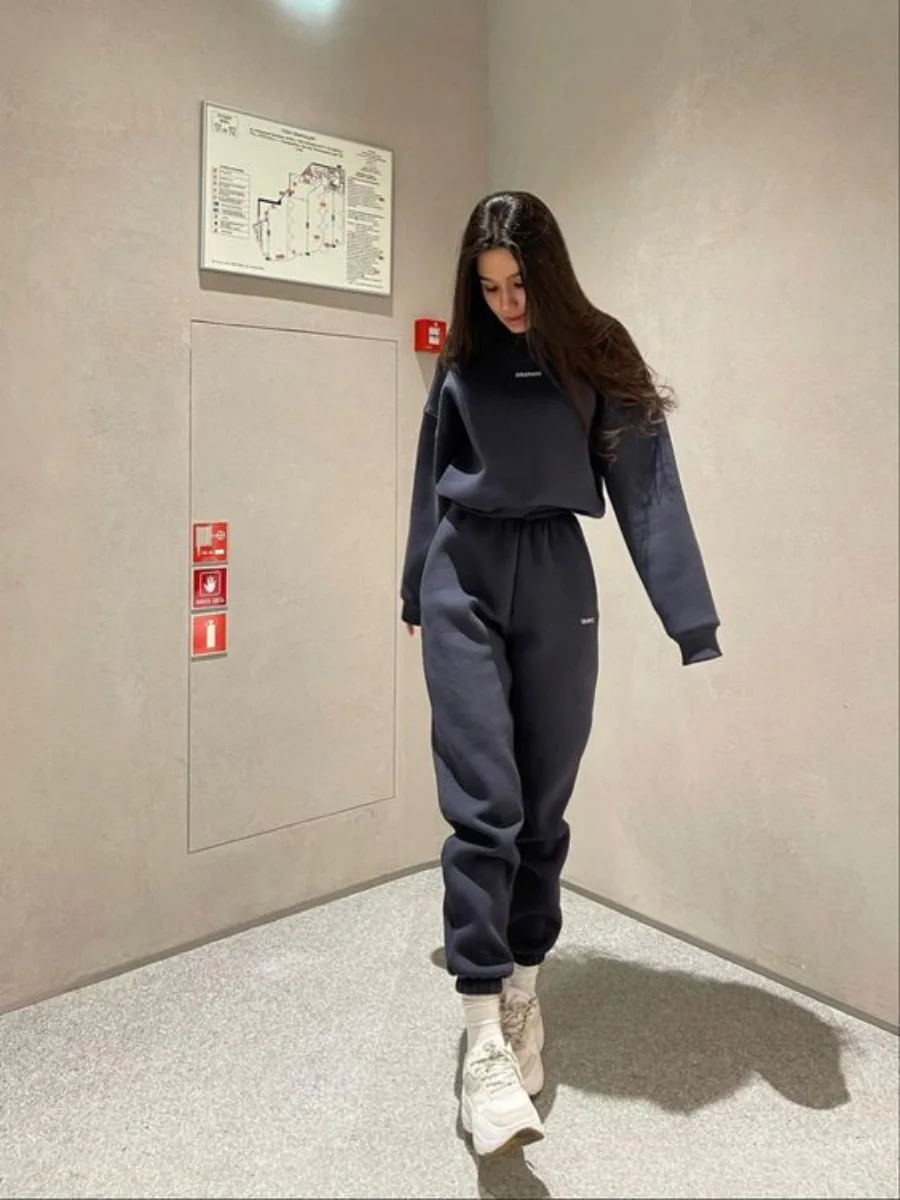 Conjunto de 2 piezas deportivo pantalones, Sudadera con capucha. - Image 7