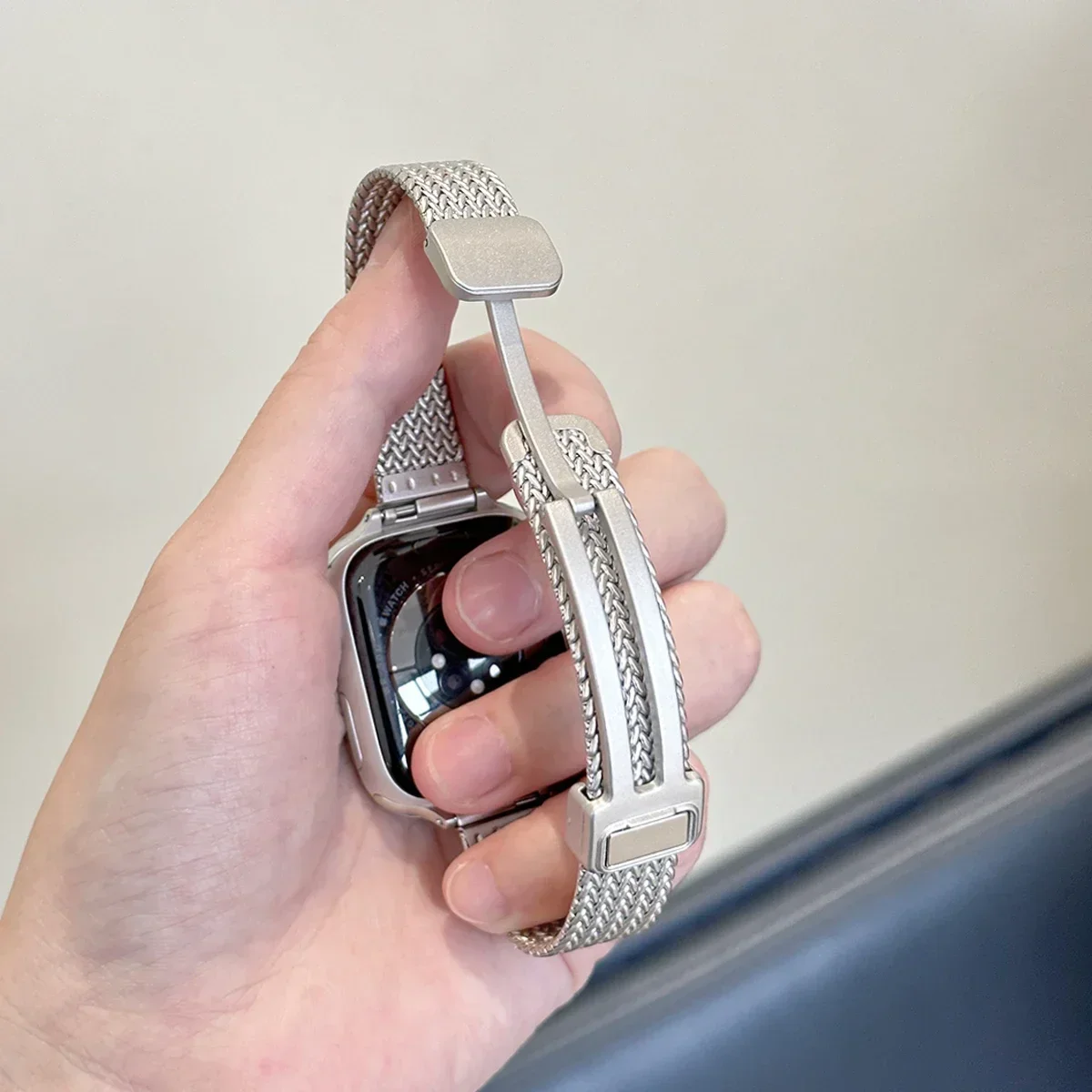 Correa de bucle plegable magnético para Apple Watch 9 8 7 41mm 45mm correa delgada de acero inoxidable para iwatch SE 6 5 4 40/44mm 38/42mm - Image 3