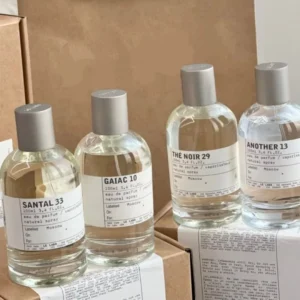 Perfume de sándalo.